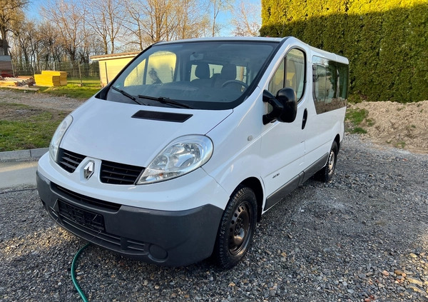Renault Trafic cena 18900 przebieg: 215688, rok produkcji 2011 z Reda małe 22
